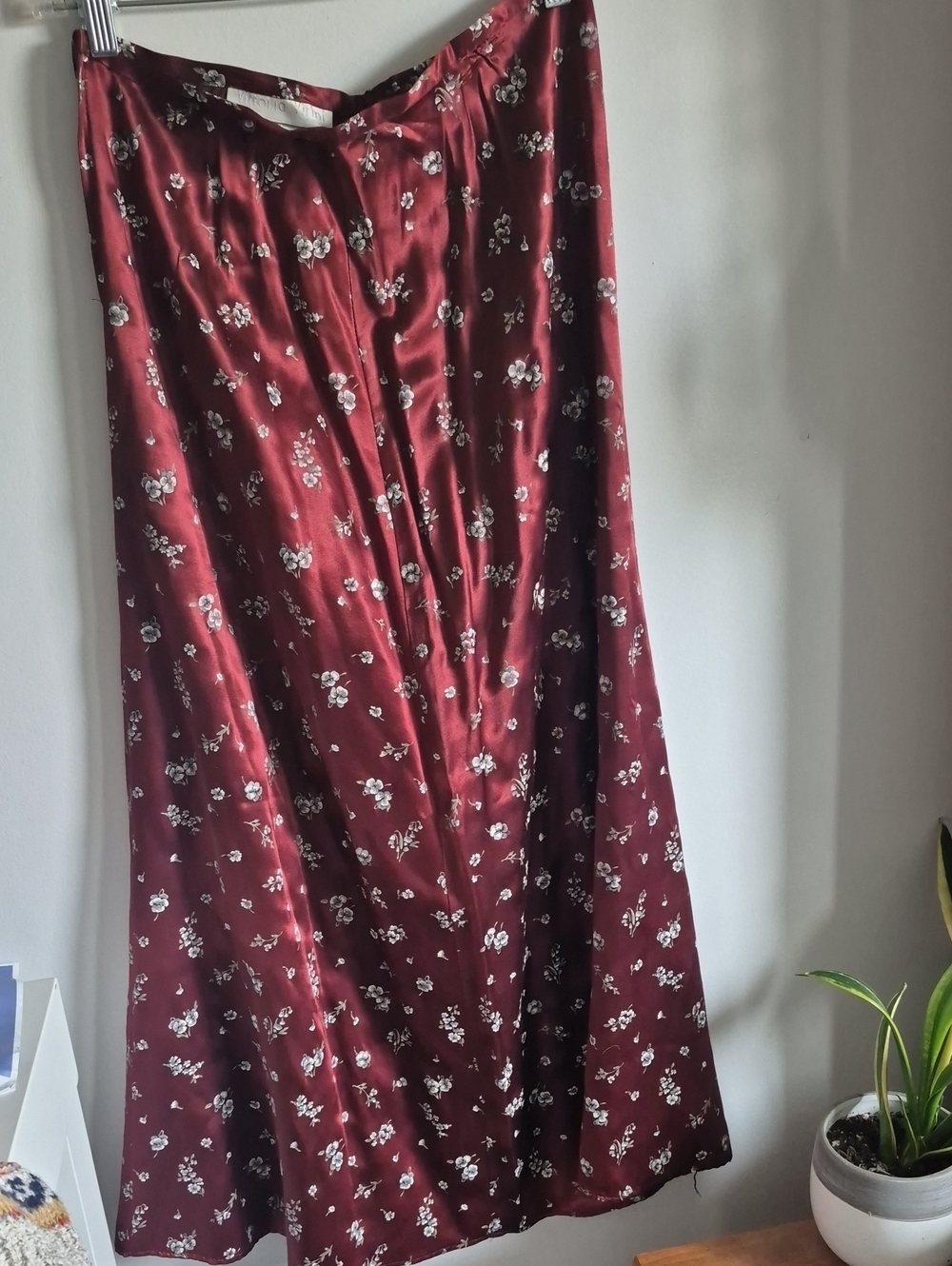 Vintage Vittoria Virini 90s Satin Full Length Skirt